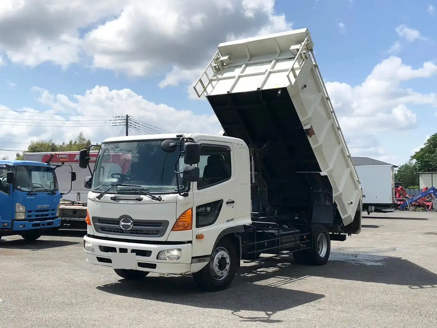 日野 レンジャー 中型/増トン ダンプ 土砂禁 天蓋付き の中古トラック【車両No.165031】