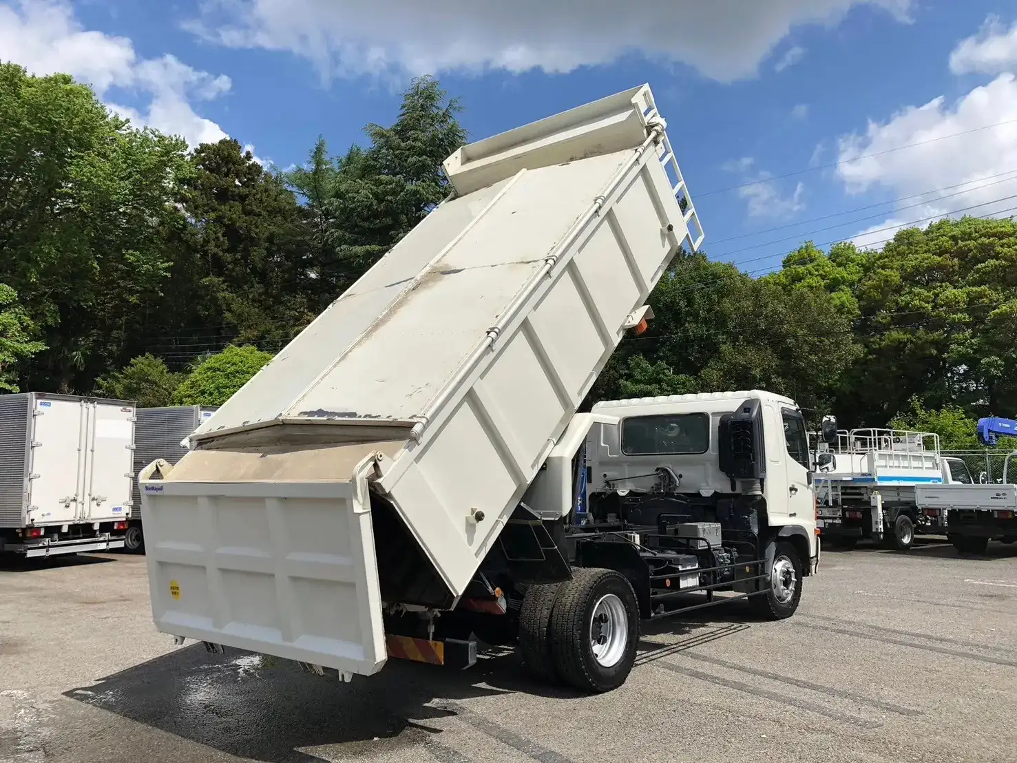 日野 レンジャー 中型/増トン ダンプ 土砂禁 天蓋付きの中古トラック画像3