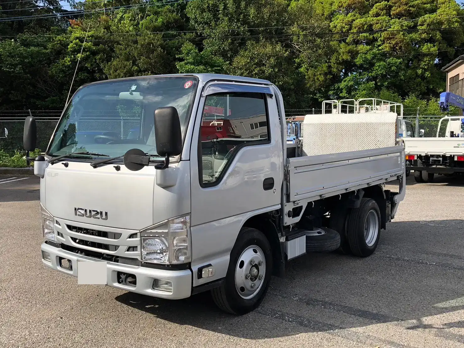 いすゞ エルフ 小型 平ボディ パワーゲート TRG-NKR85A の中古トラック【車両No.165027】