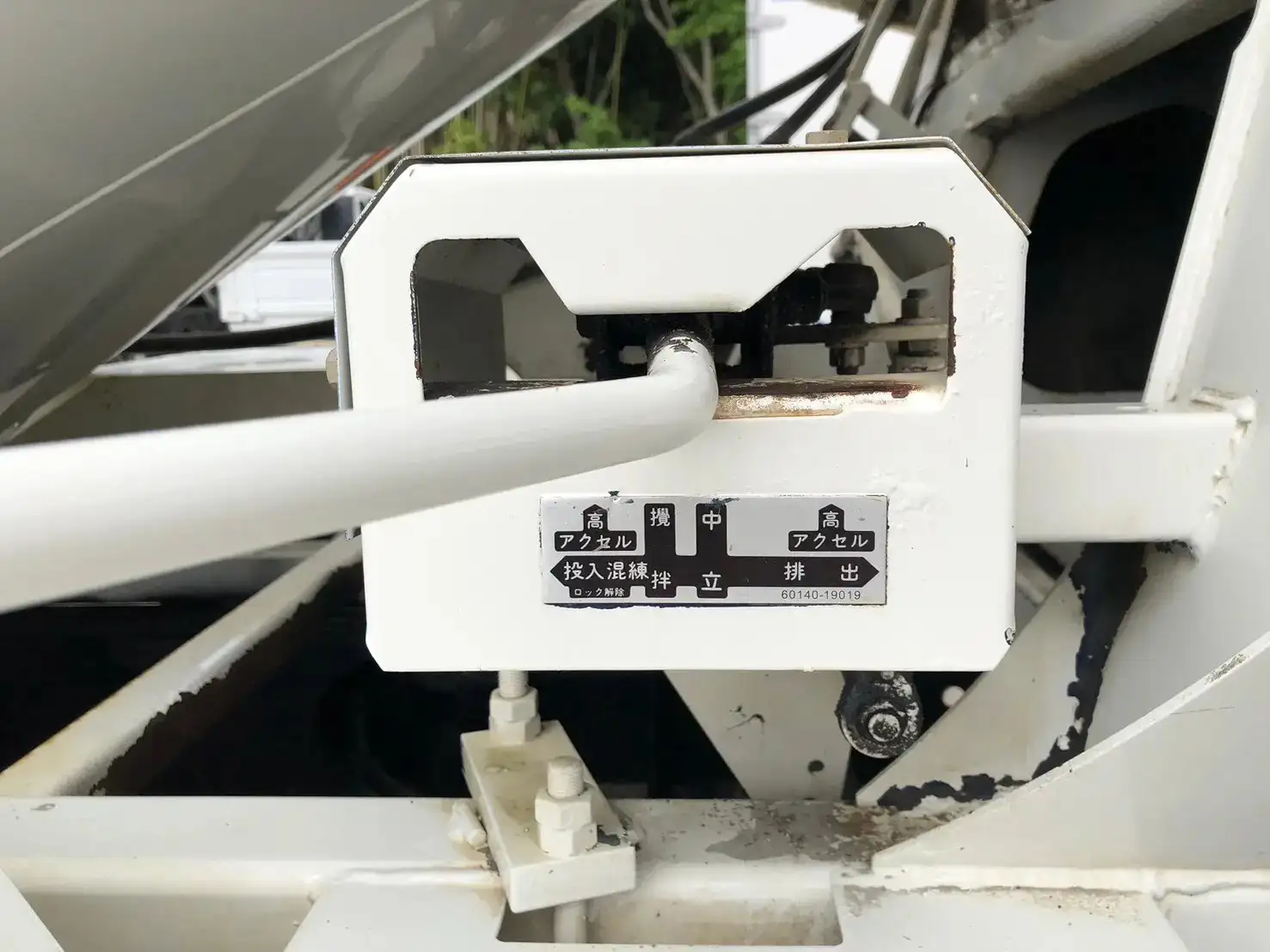 日野 レンジャー 中型/増トン ミキサー・ポンプ ベッド KL-FE1JEEAの中古トラック画像10