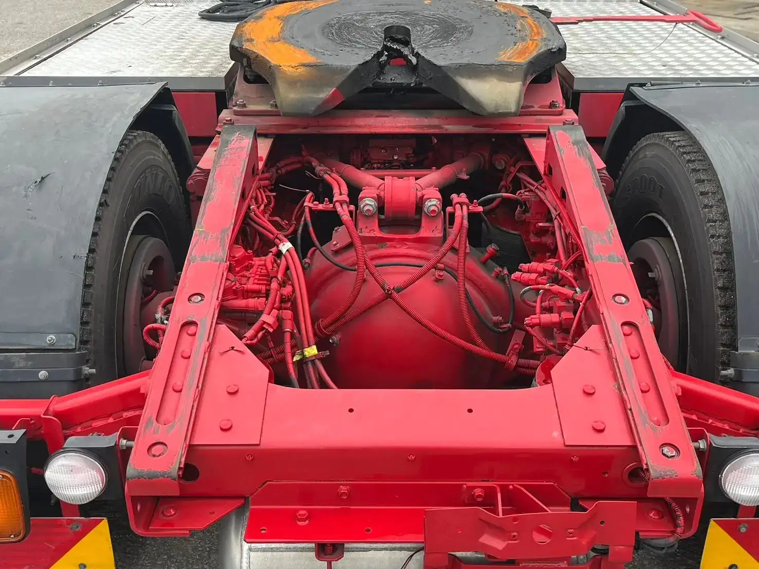 いすゞ ギガ 大型 トラクター ハイルーフ 1デフの中古トラック画像16