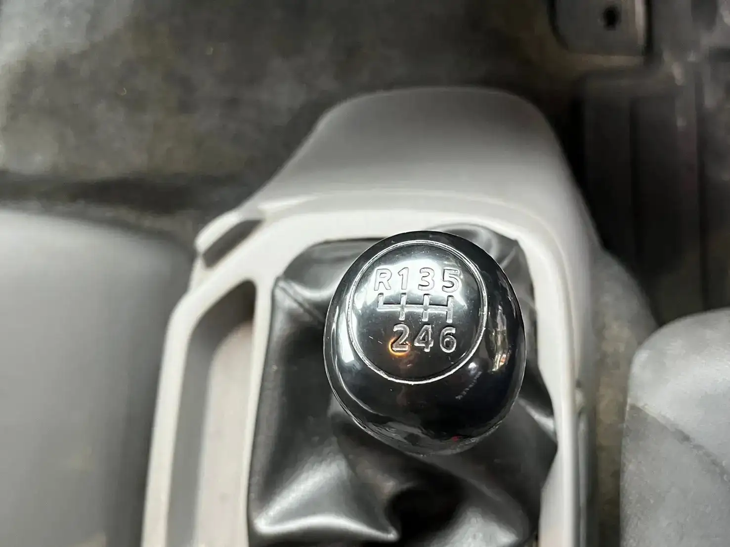 日産UD コンドル 中型/増トン 冷凍冷蔵 低温 パワーゲートの中古トラック画像16
