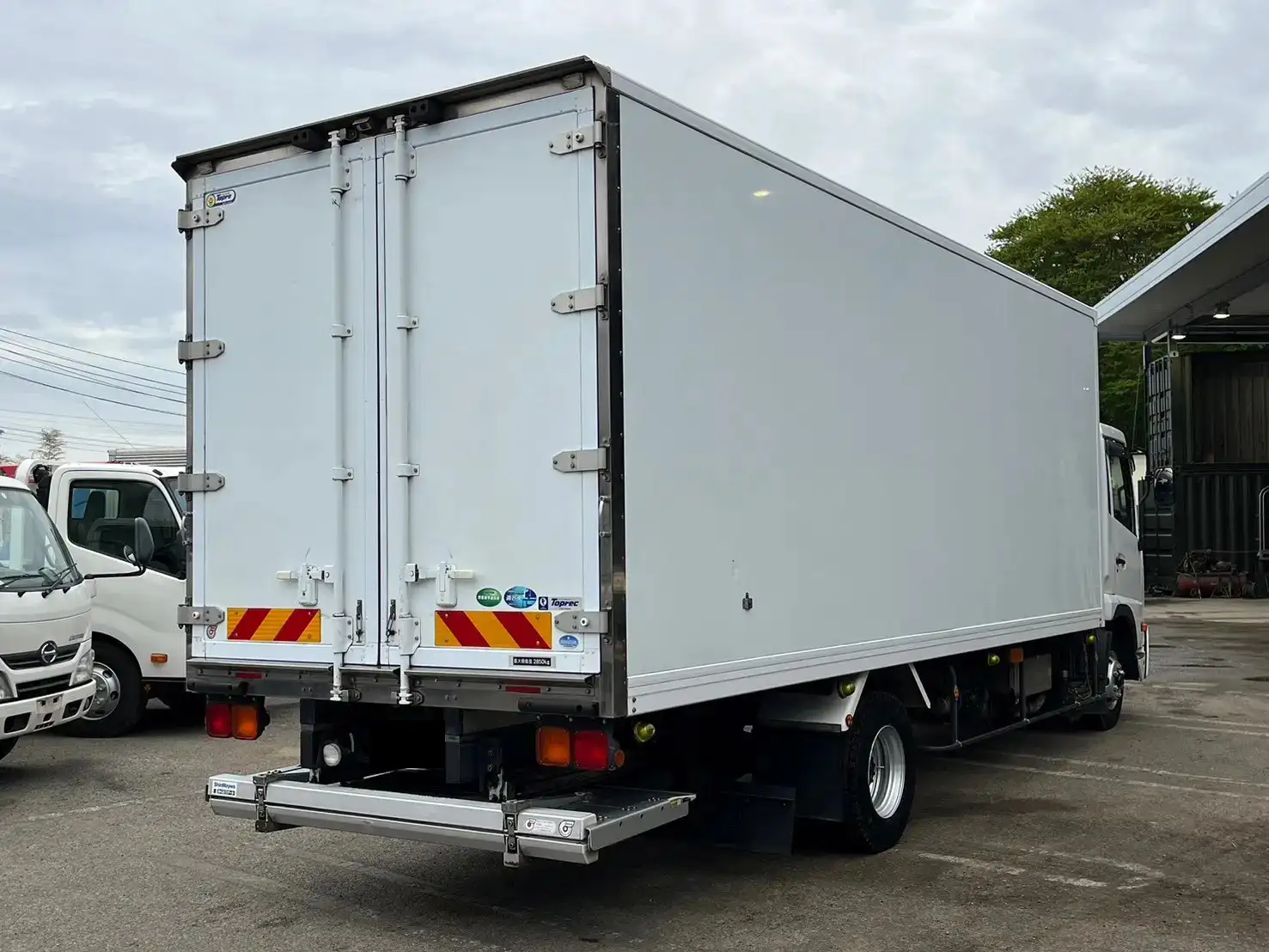 日産UD コンドル 中型/増トン 冷凍冷蔵 低温 パワーゲートの中古トラック画像3
