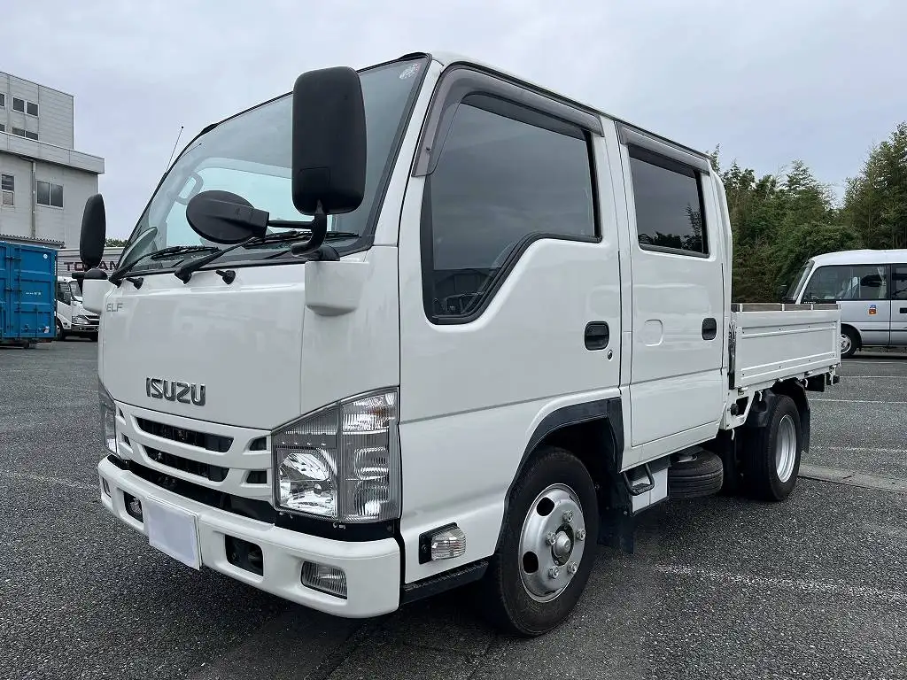 いすゞ エルフ 小型 平ボディ Wキャブ 2RG-NJR88Aの中古トラック画像1
