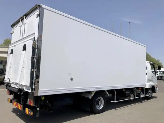 三菱 ファイター 中型/増トン 冷凍冷蔵 低温 パワーゲートの中古トラック画像2
