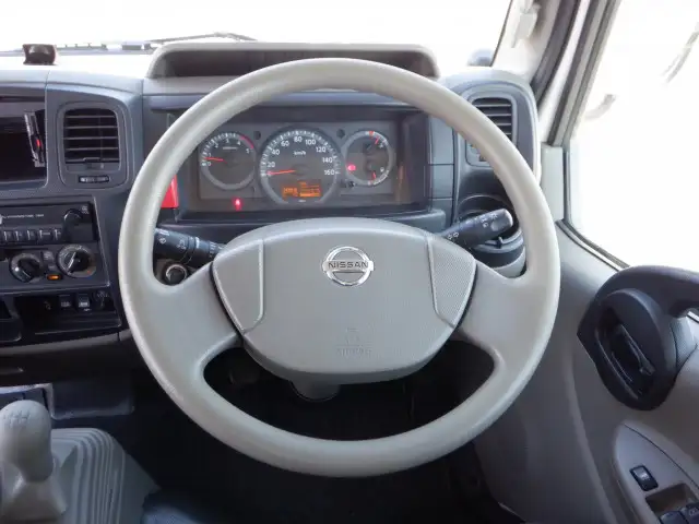 日産 アトラス 小型 平ボディ 床鉄板 SKG-TZ3F24の中古トラック画像8