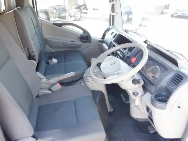 日産 アトラス 小型 平ボディ 床鉄板 SKG-TZ3F24の中古トラック画像7