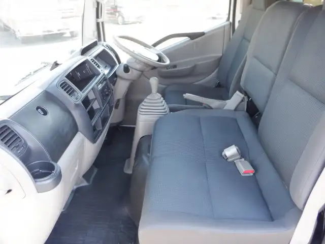 日産 アトラス 小型 平ボディ 床鉄板 SKG-TZ3F24の中古トラック画像6