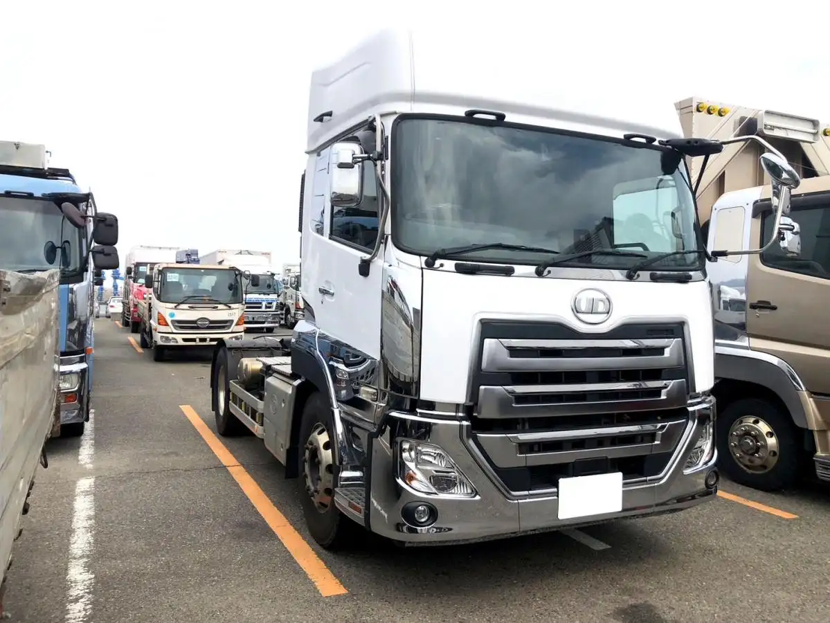 日産UD クオン 大型 トラクター ハイルーフ 1デフの中古トラック画像3