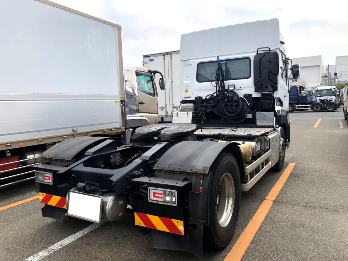日産UD クオン 大型 トラクター ハイルーフ 1デフの中古トラック画像4
