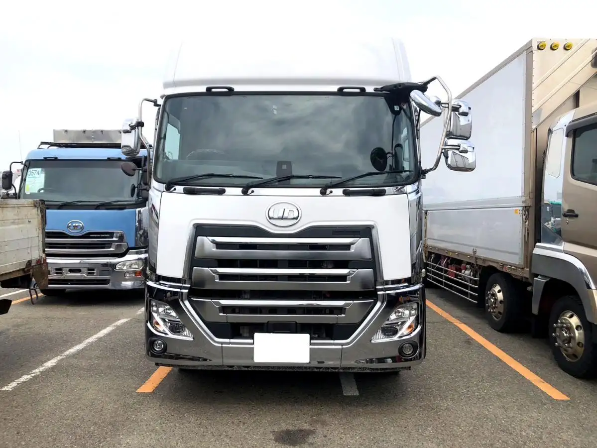 日産UD クオン 大型 トラクター ハイルーフ 1デフの中古トラック画像2