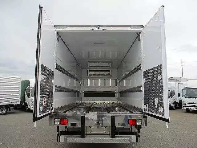 日野 レンジャー 中型/増トン 冷凍冷蔵 低温 キーストンの中古トラック画像4