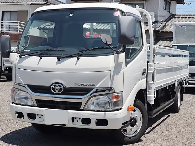 トヨタ トヨエース 小型 平ボディ TKG-XZC655 H27の中古トラック画像1