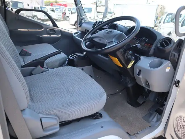 トヨタ トヨエース 小型 平ボディ TKG-XZC655 H27の中古トラック画像11