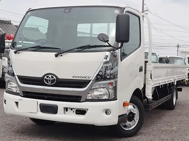 トヨタ トヨエース 小型 平ボディ TPG-XZU722 H30の中古トラック画像1