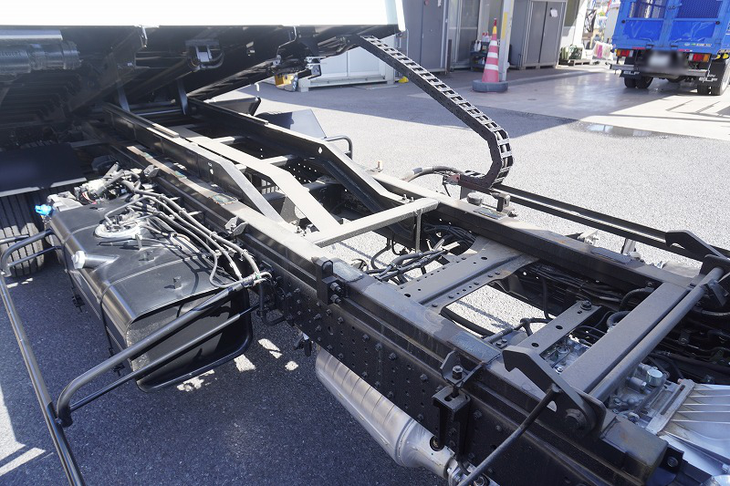 三菱 キャンター 小型 車両重機運搬 ラジコン フックインの中古トラック画像12