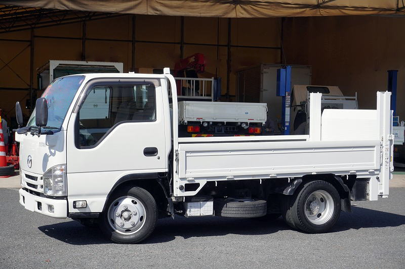 三菱 キャンター 小型 アルミバン サイドドア 2RG-FBA20 の中古トラック【車両No.153349】