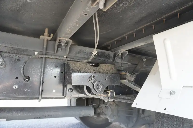 日野 デュトロ 小型 アルミバン サイドドア 3枚観音の中古トラック画像15