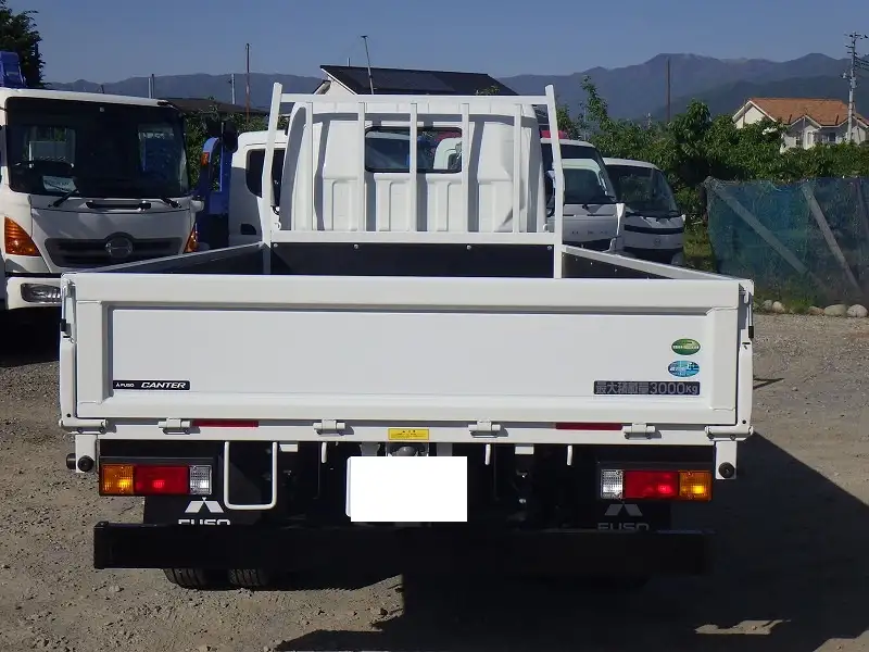 三菱 キャンター 小型 平ボディ 2RG-FEAV0 R5の中古トラック画像5