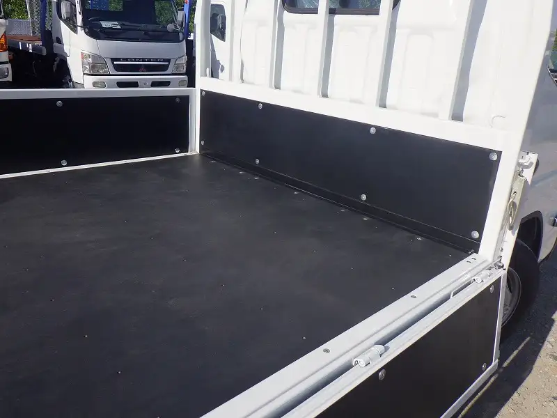 三菱 キャンター 小型 平ボディ 2RG-FEAV0 R5の中古トラック画像10