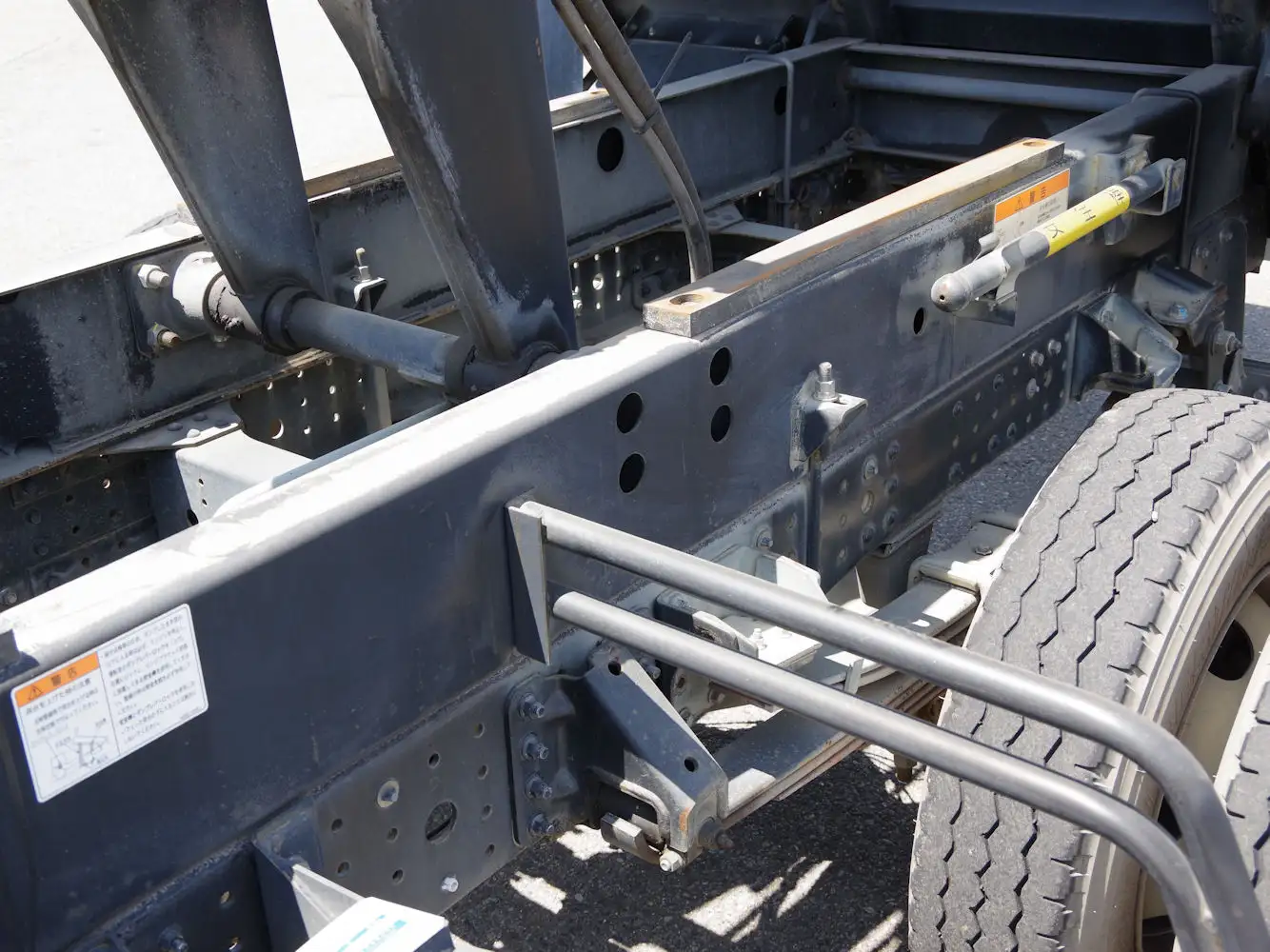 三菱 キャンター 小型 ダンプ 土砂禁 ステンレス張りの中古トラック画像18