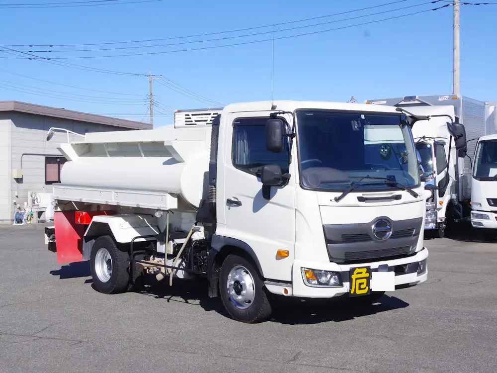 日野 レンジャー 中型/増トン タンク車 ローリー 2KG-FC2ABAの中古トラック画像2