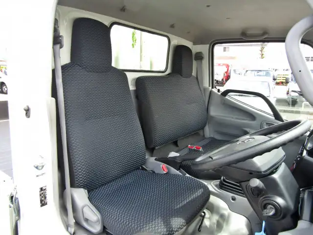 トヨタ ダイナ 小型 平ボディ 2DG-GDY231 R4の中古トラック画像7