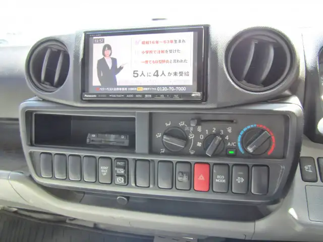 トヨタ ダイナ 小型 平ボディ TKG-XZU650 H27の中古トラック画像9