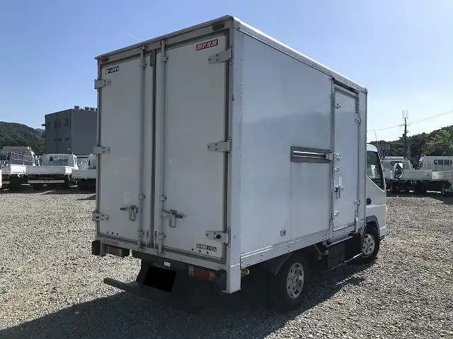 三菱 キャンター 小型 アルミバン サイドドア KG-FB70ABの中古トラック画像2