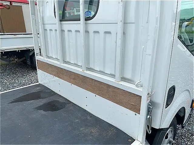 日産 アトラス 小型 平ボディ CBF-SQ2F24 H31/R1の中古トラック画像5