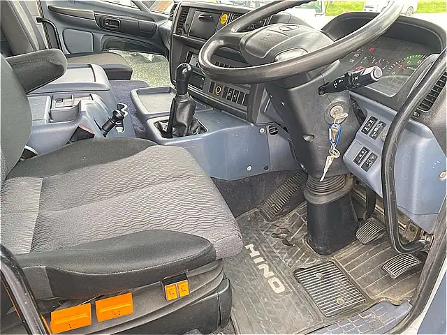 日野 プロフィア 大型 平ボディ ベッド KS-FR1EXWGの中古トラック画像9