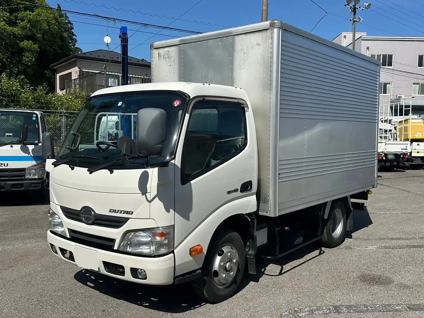 日野 デュトロ 小型 アルミバン シャッター式 TKG-XZU605M の中古トラック【車両No.165372】
