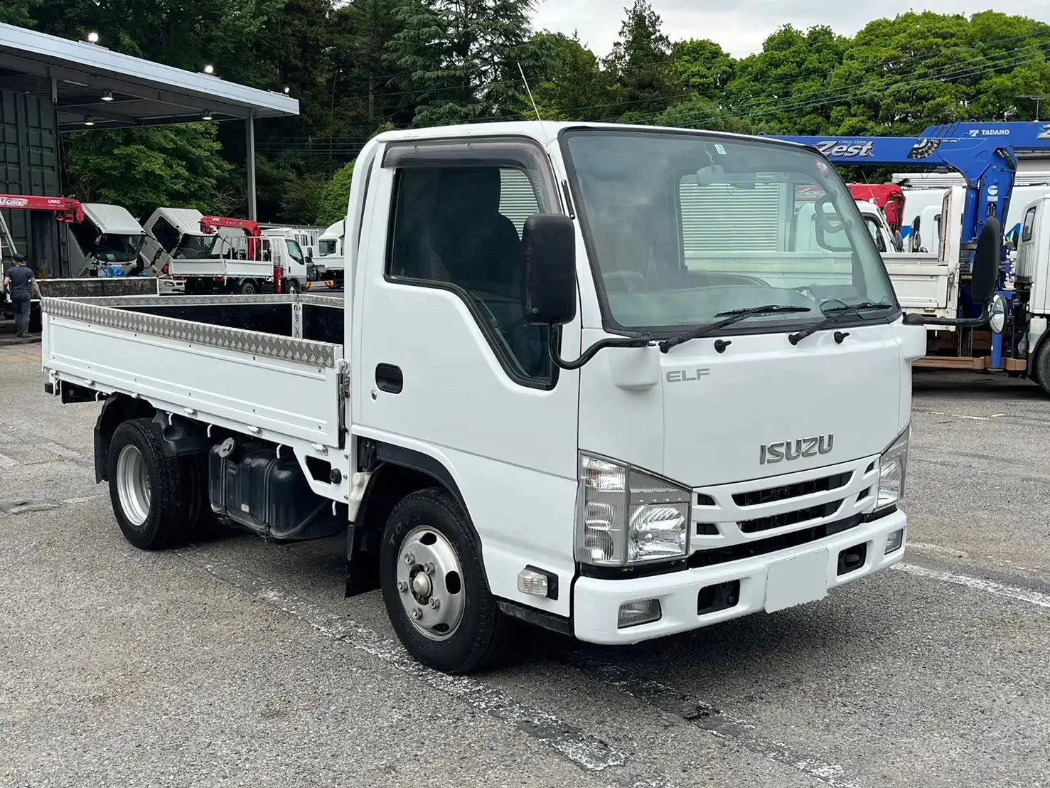 いすゞ エルフ 小型 平ボディ 床鉄板 TRG-NJR85Aの中古トラック画像2