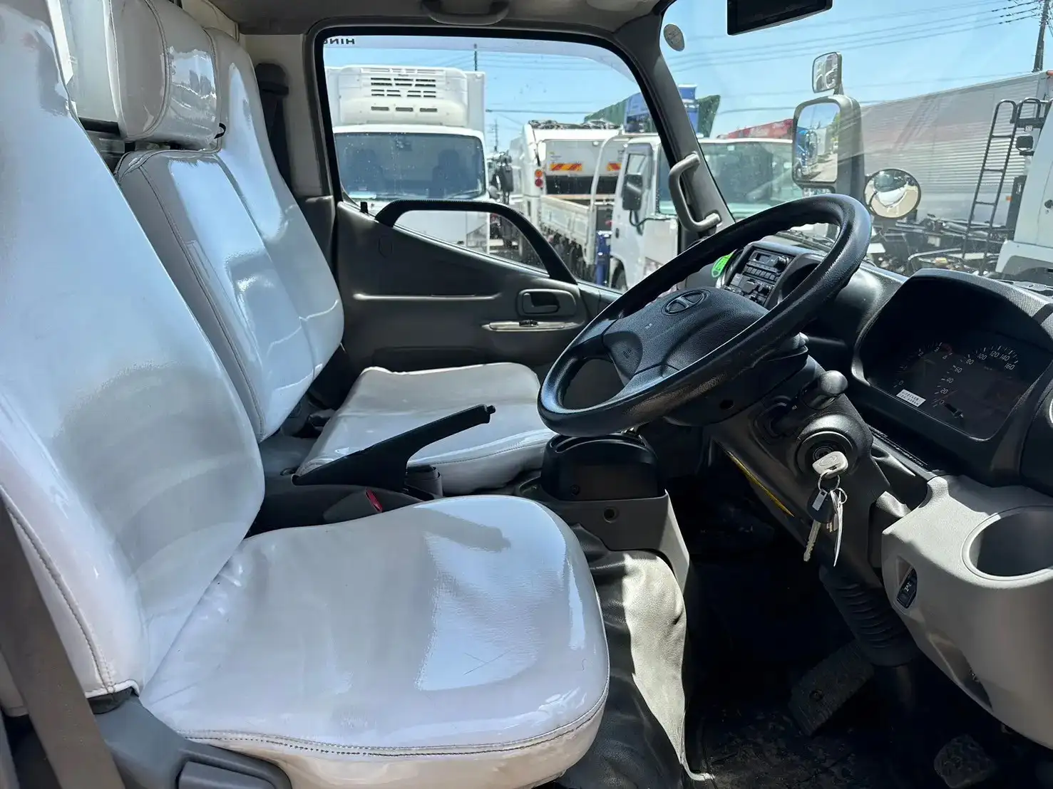 日野 デュトロ 小型 パッカー車 プレス式 TKG-XZU600Xの中古トラック画像13