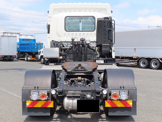 いすゞ ギガ 大型 トラクター ハイルーフ 1デフの中古トラック画像4
