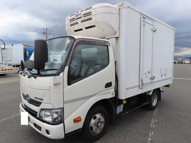 日野 デュトロ 小型 冷凍冷蔵 床アルミ サイドドアの中古トラック画像1