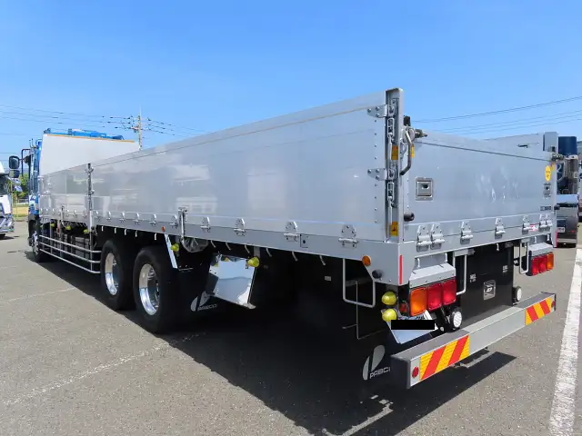 いすゞ ギガ 大型 平ボディ 2PG-CYL77C の中古トラック【車両No