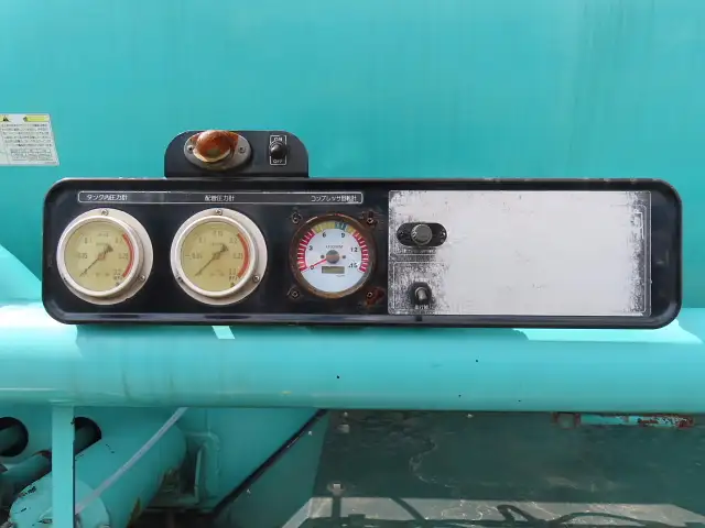 いすゞ ギガ 大型 タンク車 バルク PDG-CYM77Q8の中古トラック画像6