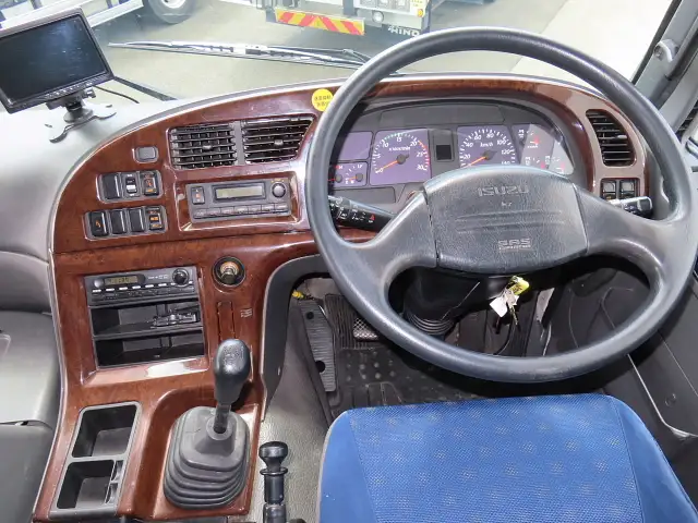 いすゞ ギガ 大型 タンク車 バルク PDG-CYM77Q8の中古トラック画像13