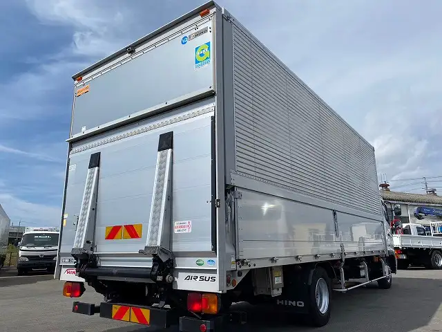 日野 レンジャー 中型/増トン ウイング パワーゲート エアサスの中古トラック画像4