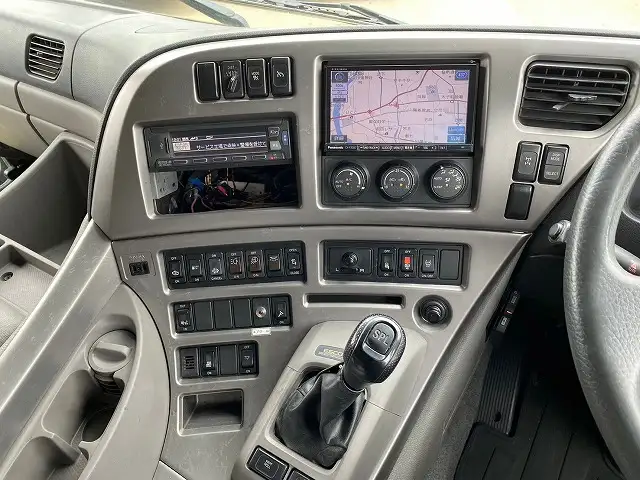 日産UD クオン 大型 ウイング ハイルーフ エアサスの中古トラック画像16