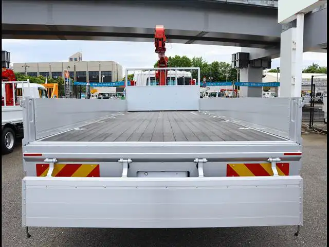 三菱 ファイター 中型/増トン 車両重機運搬 4段クレーン ラジコンの中古トラック画像5