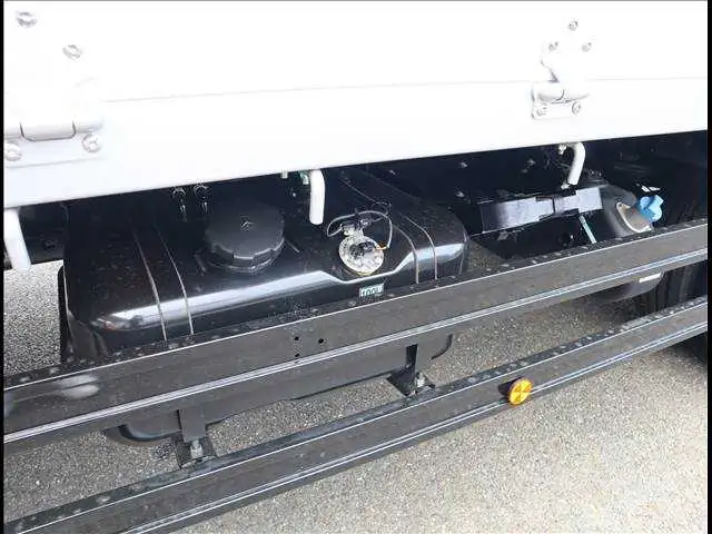 三菱 ファイター 中型/増トン 車両重機運搬 4段クレーン ラジコンの中古トラック画像16