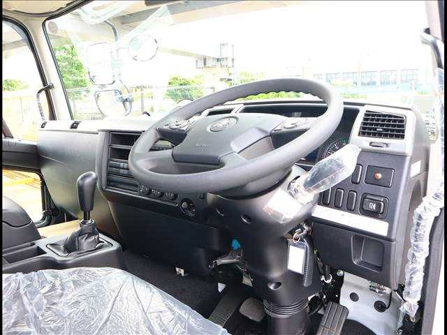 三菱 ファイター 中型/増トン 車両重機運搬 4段クレーン ラジコンの中古トラック画像13