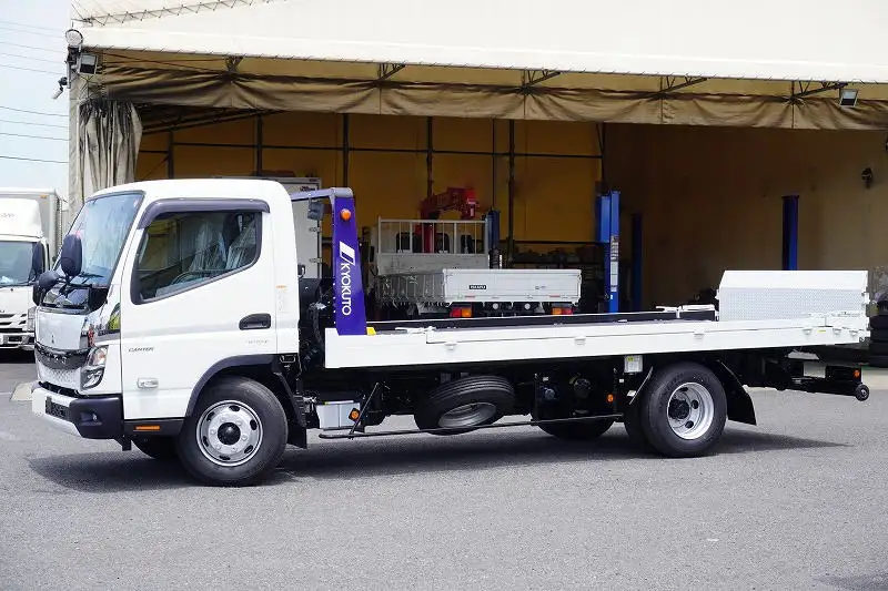 三菱 キャンター 小型 車両重機運搬 ラジコン ウインチの中古トラック画像1