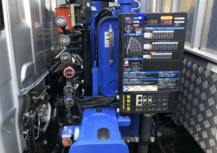 いすゞ エルフ 小型 クレーン付 床鉄板 アルミブロックの中古トラック画像12