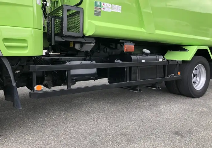 三菱 ファイター 中型/増トン パッカー車 プレス式 ベッドの中古トラック画像15