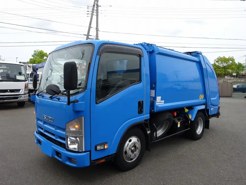 いすゞ エルフ 小型 パッカー車 プレス式 TKG-NMR85Nの中古トラック画像1