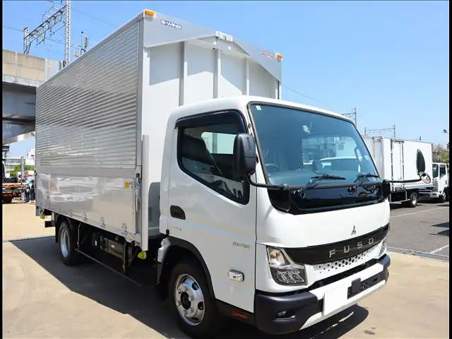 三菱 キャンター 小型 ウイング 2RG-FEB80 R5の中古トラック画像2