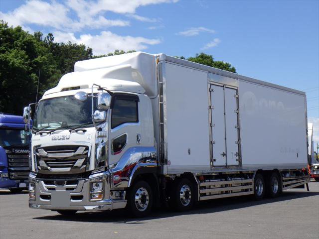 いすゞ ギガ 大型 冷凍冷蔵 2PG-CYJ77CA